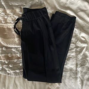Lululemon on the fly pant